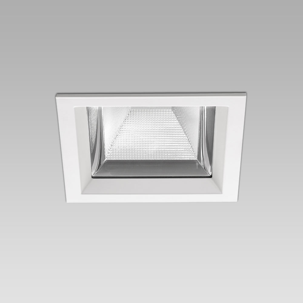 LUMI-Q2, squared recessed spotlight